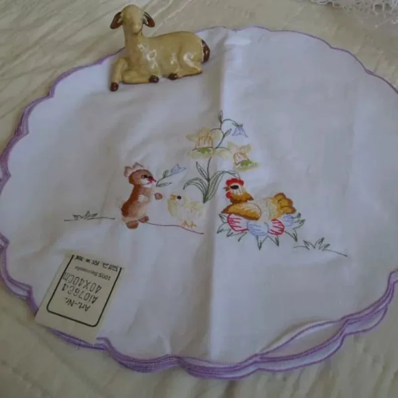 2pcs-embroidery-napkins-with-40cm-round-embroidery-pad-handkerchief