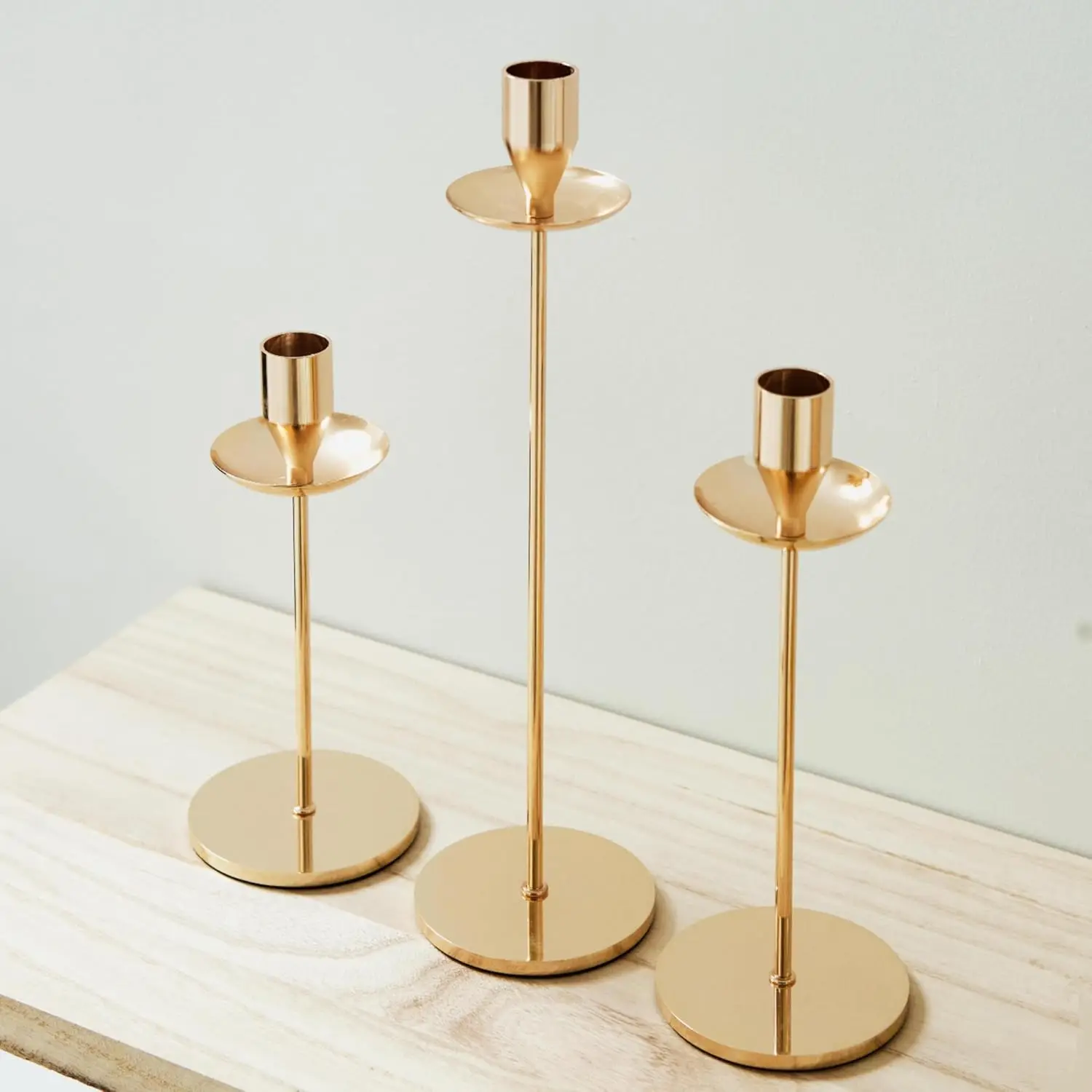 

Подсвечники DN DECONATION Gold, латунные подсвечники для конических свечей, набор из 3 штук, винтажные металлические подсвечники с поддоном для воска