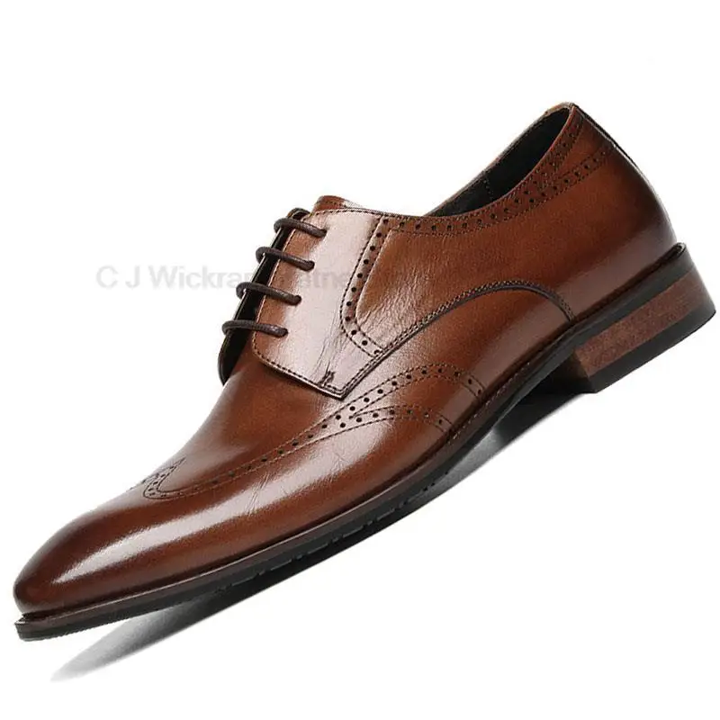 

Men's Business Carved British Brogue Leather Shoes Men's Formal Round Head Handmade Genuine Leather Oxford Men's Derby Shoes