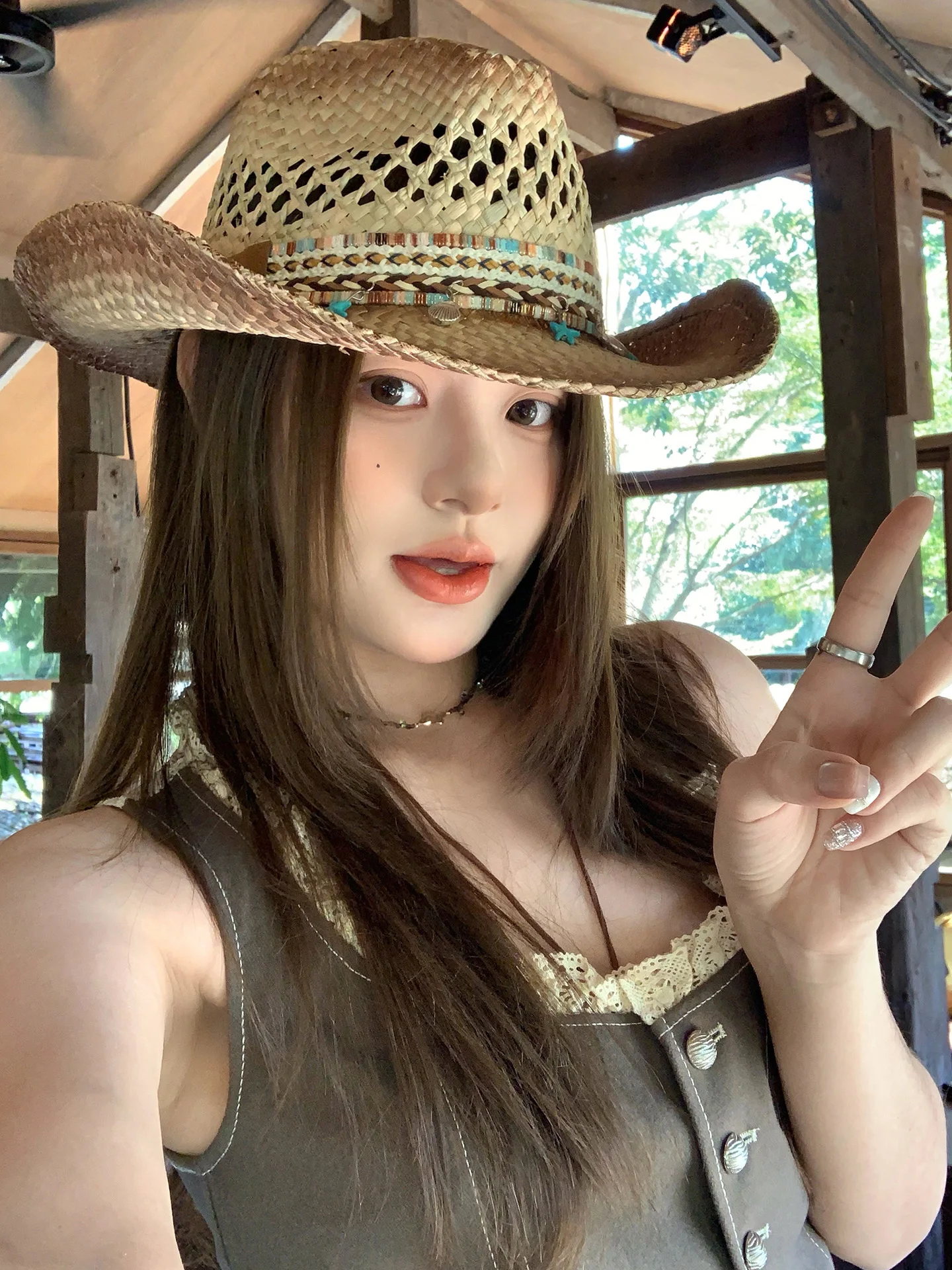 قبعة نسائية من القش بأسلوب بوه - مراجعة Cowboy Hat Straw وسعره
