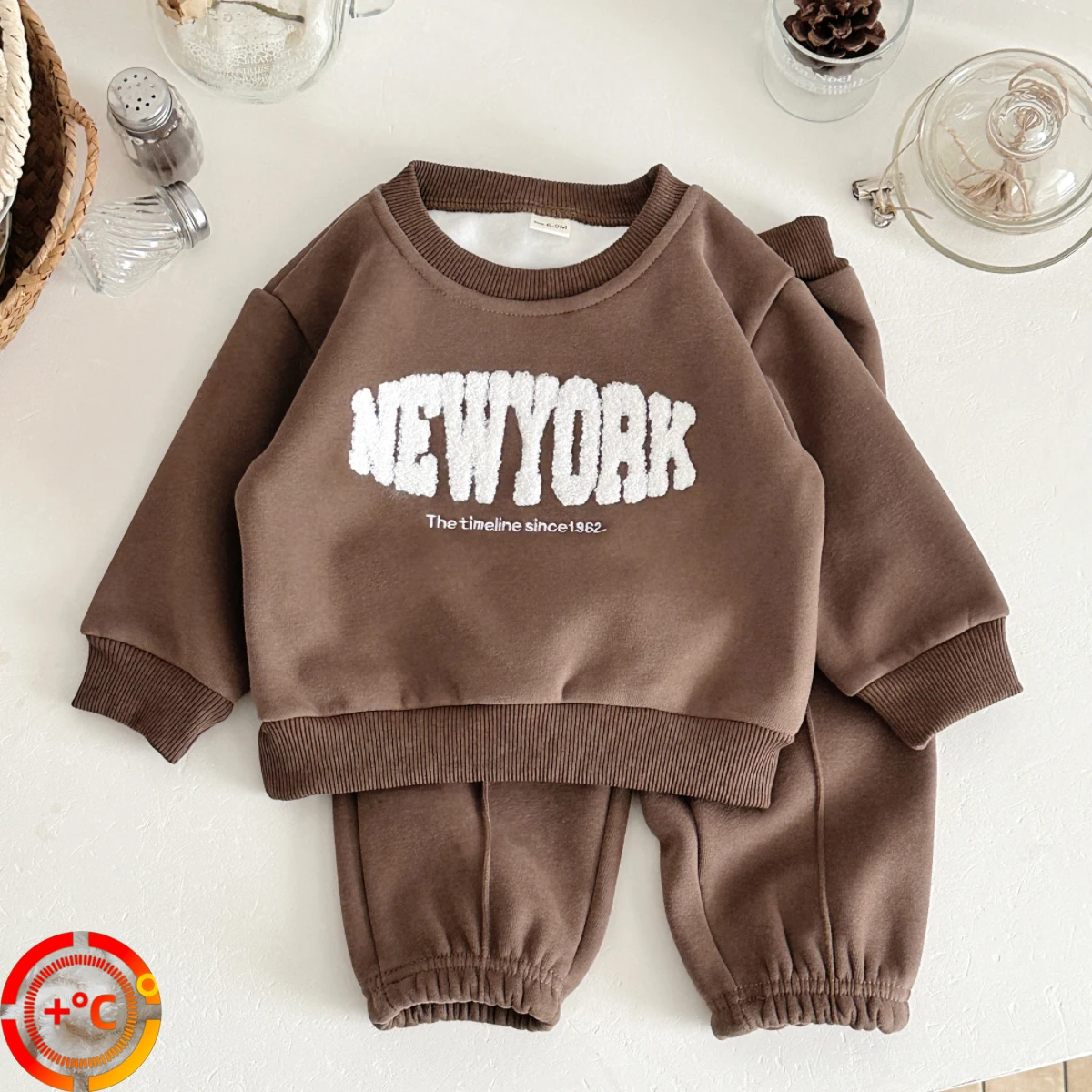 

Baby Girl хлопок письмо полотенце вышитые с длинными рукавами O-образным вырезом толстовка + случайные простые брюки набор новорожденных мальчиков осень зима