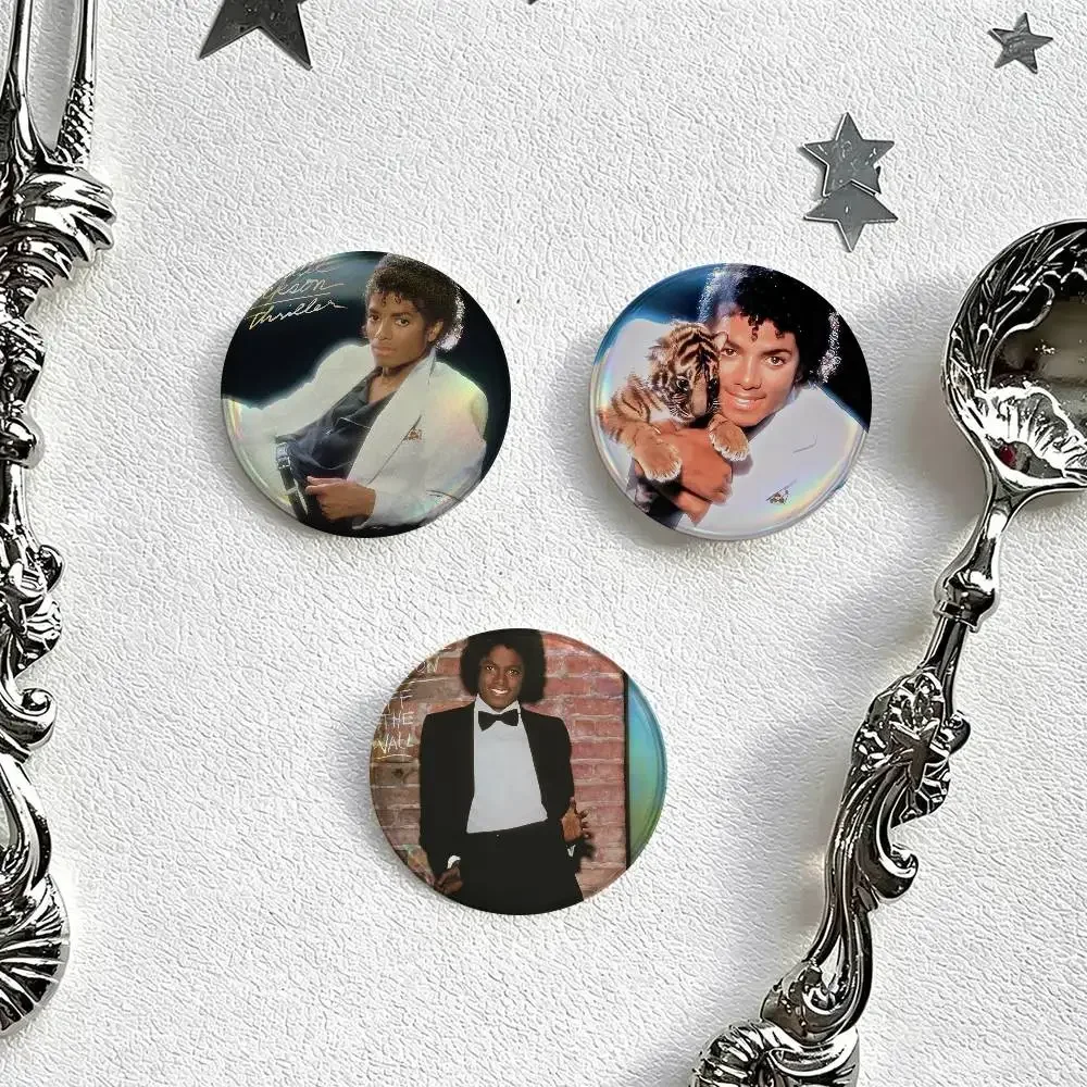 King of Pop MJ Thriller Michael Jackson Figure Pin for Boys  Character Brooches Creative Bag Badge Fashion Jewelry Accessories
