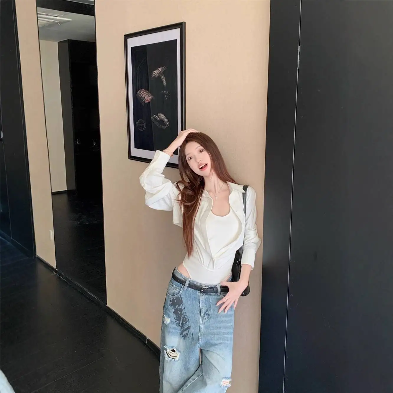   칼라 롱 슬리브 슬림핏 여성용 초가을 허리 조임 파자마 탑 화이트 퓨어 디자이어 스플라이스 바디콘