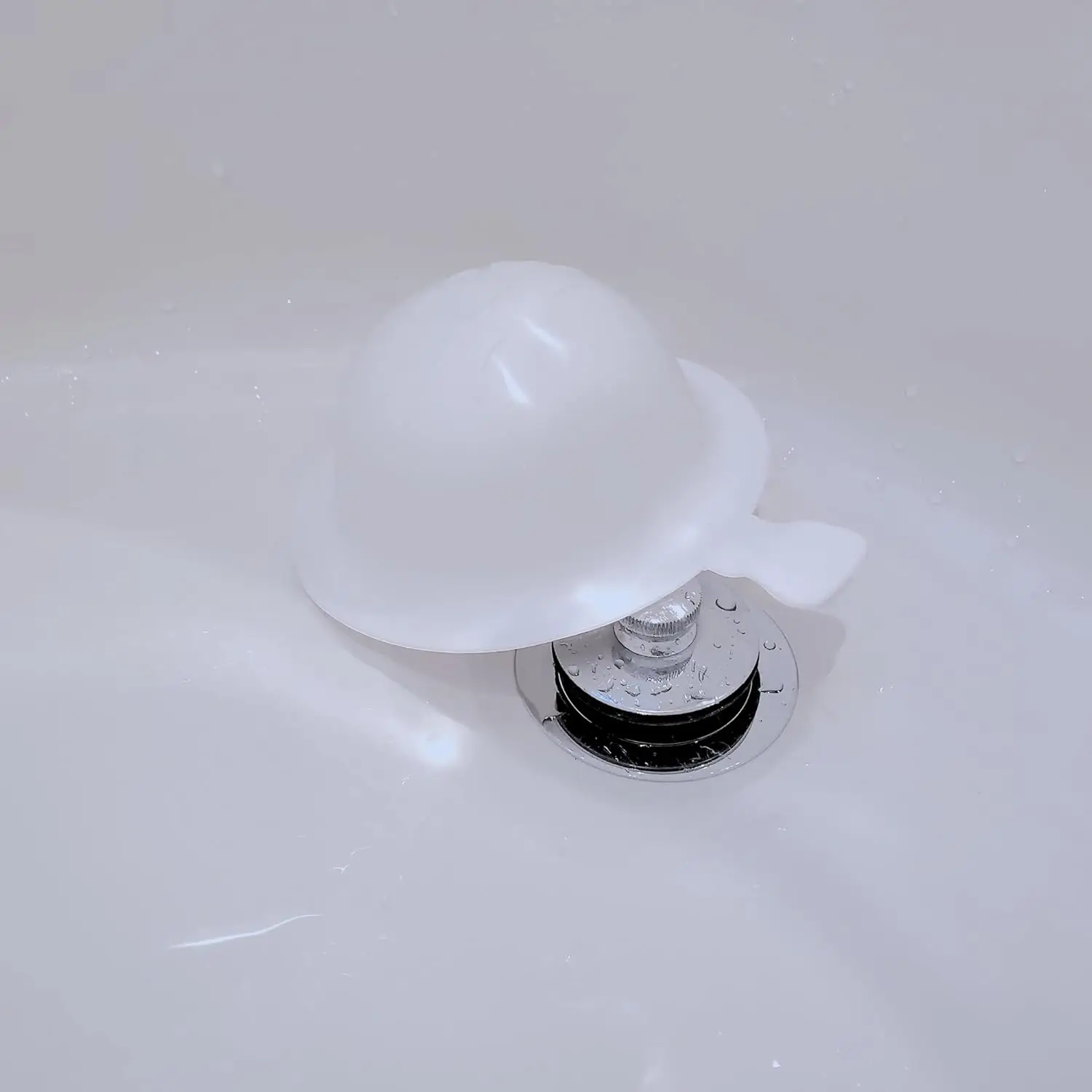 

Universal Bathtub Drain Cover - Deeper, Warmer Baths (White)