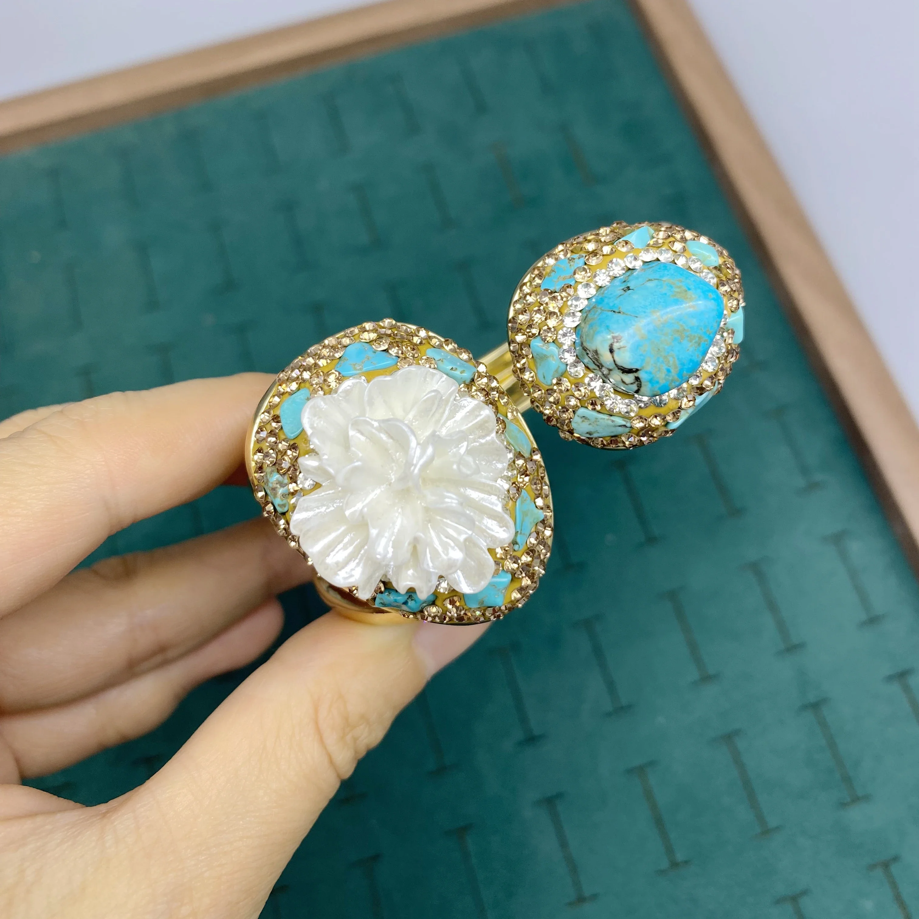 Handmade Turkish 3D Shell Pearl Carved Flower Cuff Bangle Irregular Turquoise Full Rhinestone Natural Crystal Statement Jewelry
