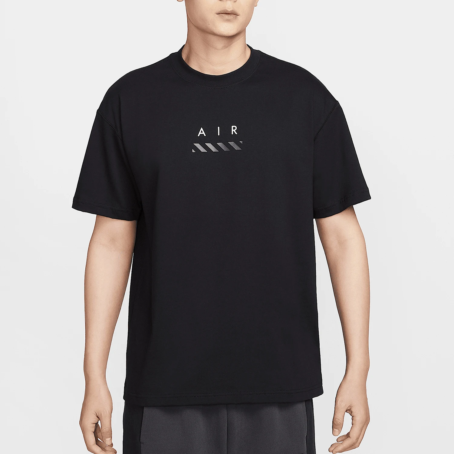 

Nike genuine Sportswear Men's Soft Knit T-Shirt HJ0581-010