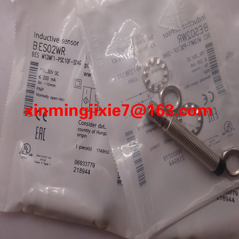 New and original in stock sensor BES M12MF-PSC40B-S04G  proximity switch   quality guarantee