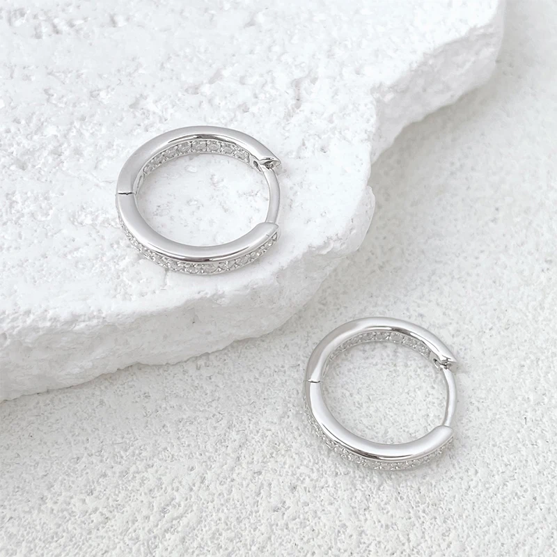 NeeTim D Color 1.2mm Moissanite Hoop Earrings For Women S925 Silver with White Gold Plated Wedding Stud Earring Trendy Jewelry