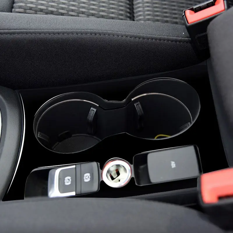 

Декоративная накладка на рамку подстаканника для Audi Q3 8U 2013-2018 из мягкого ПВХ-пластика