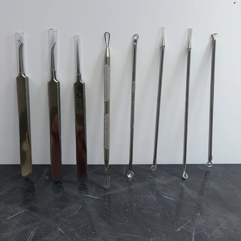 طقم ملقط ستانلس ستيل 8 في 1، رقم. 5 مشابك، أداة إزالة الرؤوس السوداء والبثور