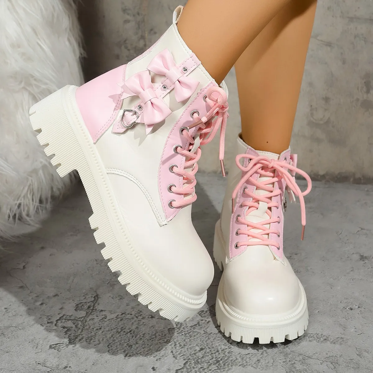 Süße Rosa Schleifenknoten-Stiefeletten in Mischfarben für Damen, Herbst 2026, mit Dicker Sohle, Schnürung, Candy-Punk-Stil und Metalldekoration, Größe 42 – Detail 7