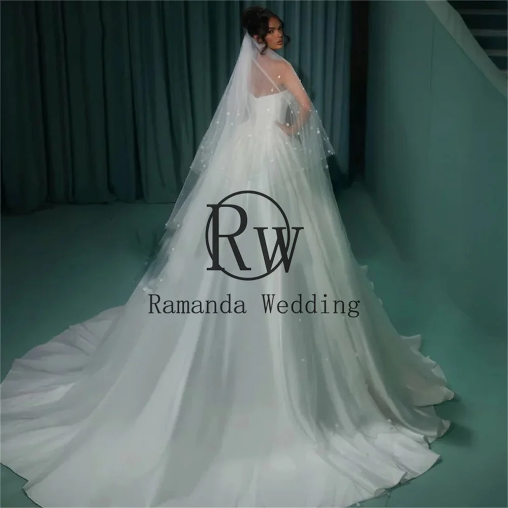 Ramanda Sweetheart Backless Abiti da sposa vintage Ruffles A-Line Principessa Perline vintage Senza maniche Sweep Train 2025 Customzied