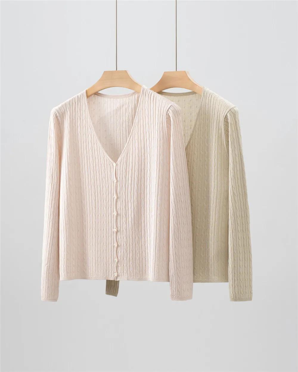 

25 Spring/Summer New V-neck Button Flower Knitted Long Sleeved Cardigan Thin casuaI Versatile Top For Women