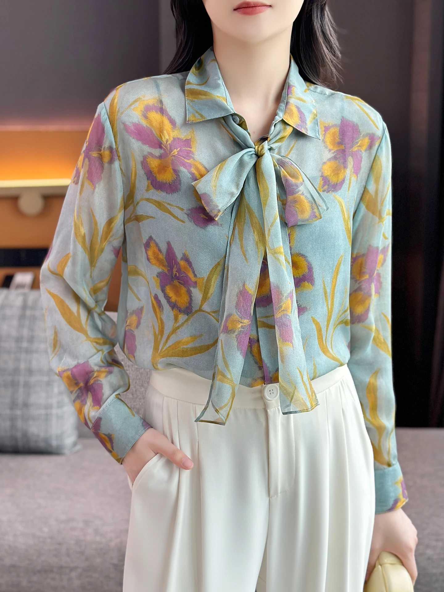 

Романтичная шелковая блузка из легкого шифона с отстегивающимся поясом и принтом ирисов, женская модная одежда