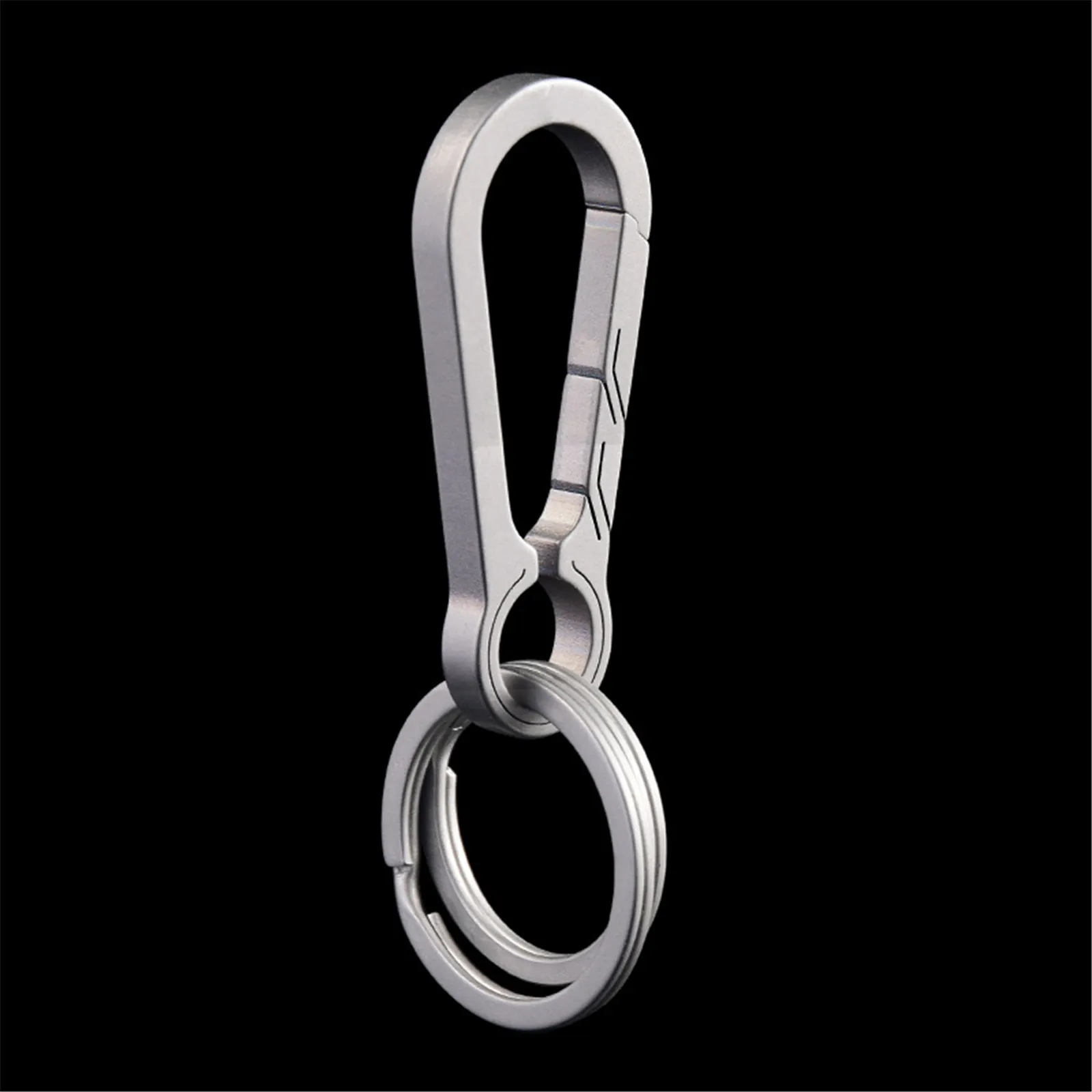 1pcs Titanium Carabiner Keychain Versatile Key Ring Hook Rust-Proof Car Keyrings Outdoor Travel Activities Camping Gear Men