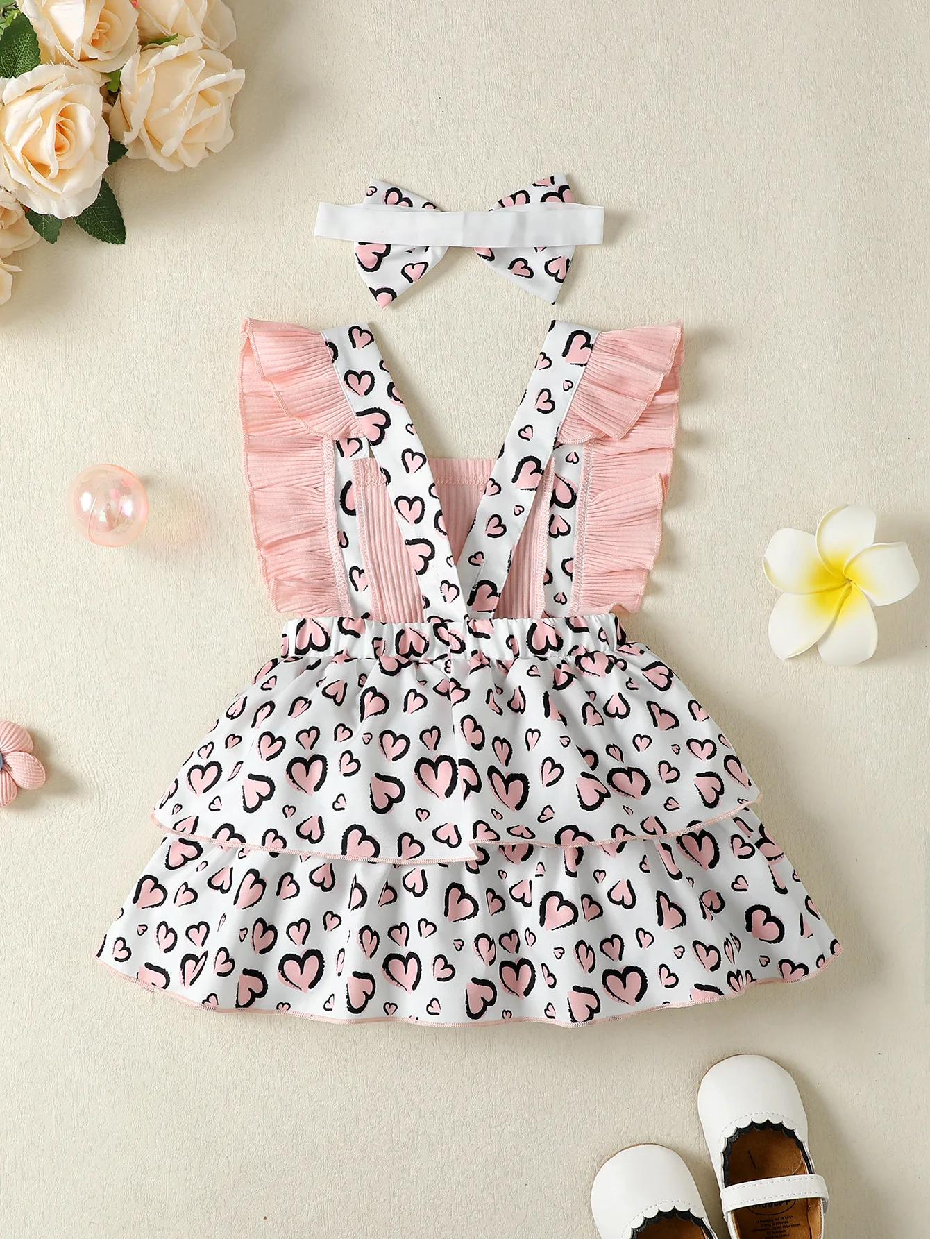 0-2 Year Old Newborn Baby Girl With Flying Sleeves Love Printed Shoulder Straps Fashionable Dress