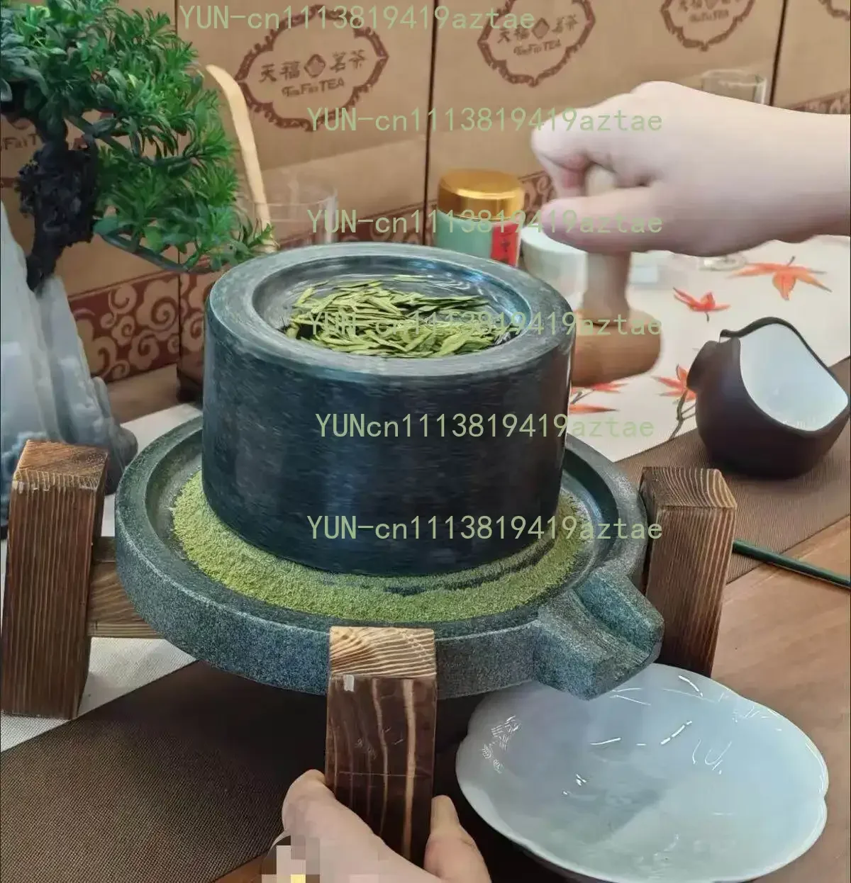 Small Matcha Stone Mill Manual Tea Mill Grains Grinder Green Stone Tea Grinder Hand Pepper Grinder Coffee/ Barley Grinding Tool