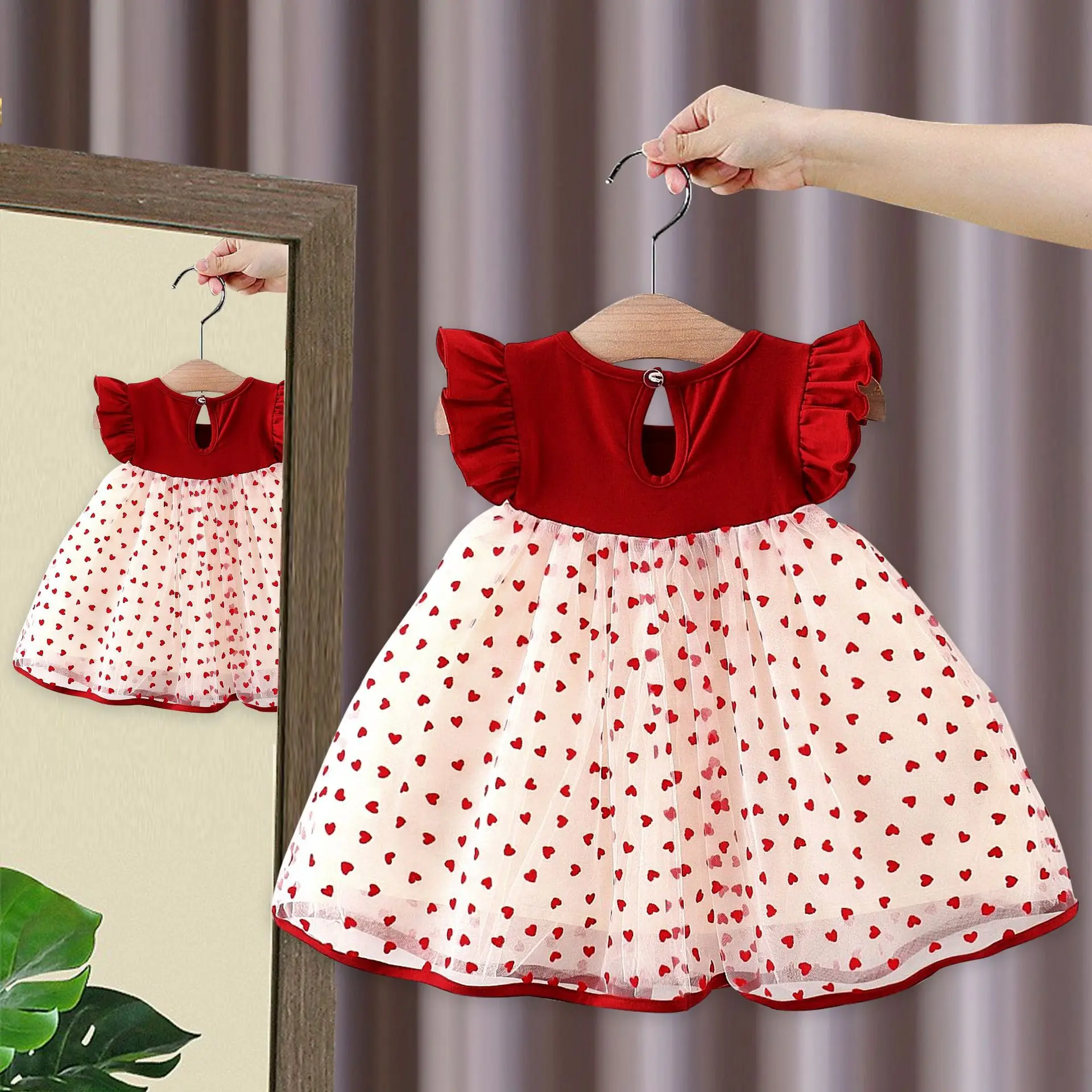 (0-3 Years Old) Summer Baby Girl Bow Flying Sleeves Princess Dress Girl Korean Edition Little Love Birthday Dress