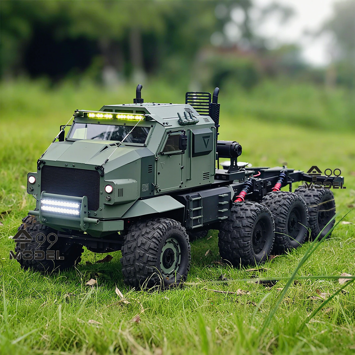 2025年新型ST8 RCヘビーオフロードトラック 1/8 RCオフロードクライミングカー RTR ライト＆サウンドシステム搭載 ラジコンカー 男の子向けおもちゃ