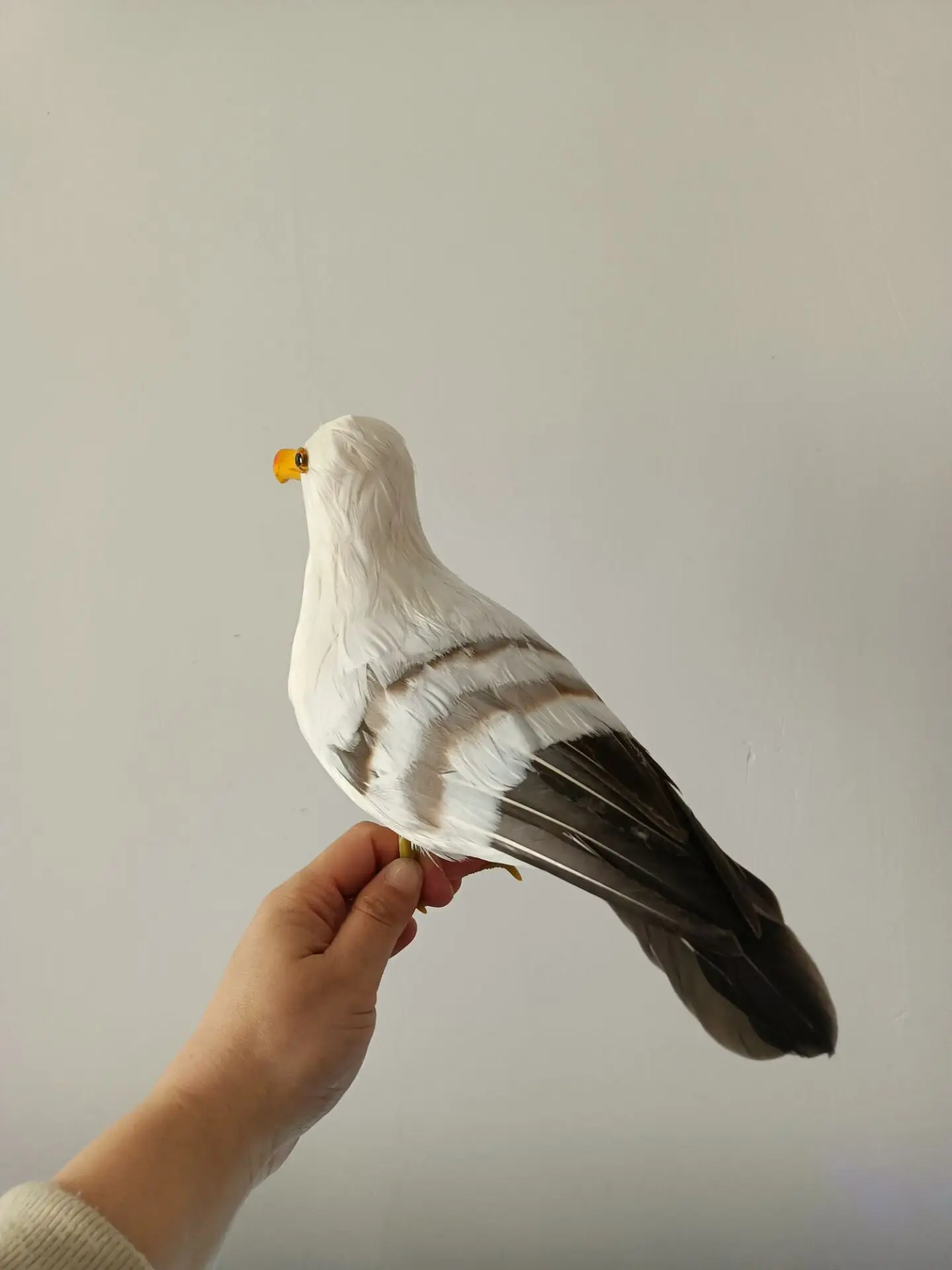 cute simulation foam&feather seagull bird model toy gift doll about 32cm w2406