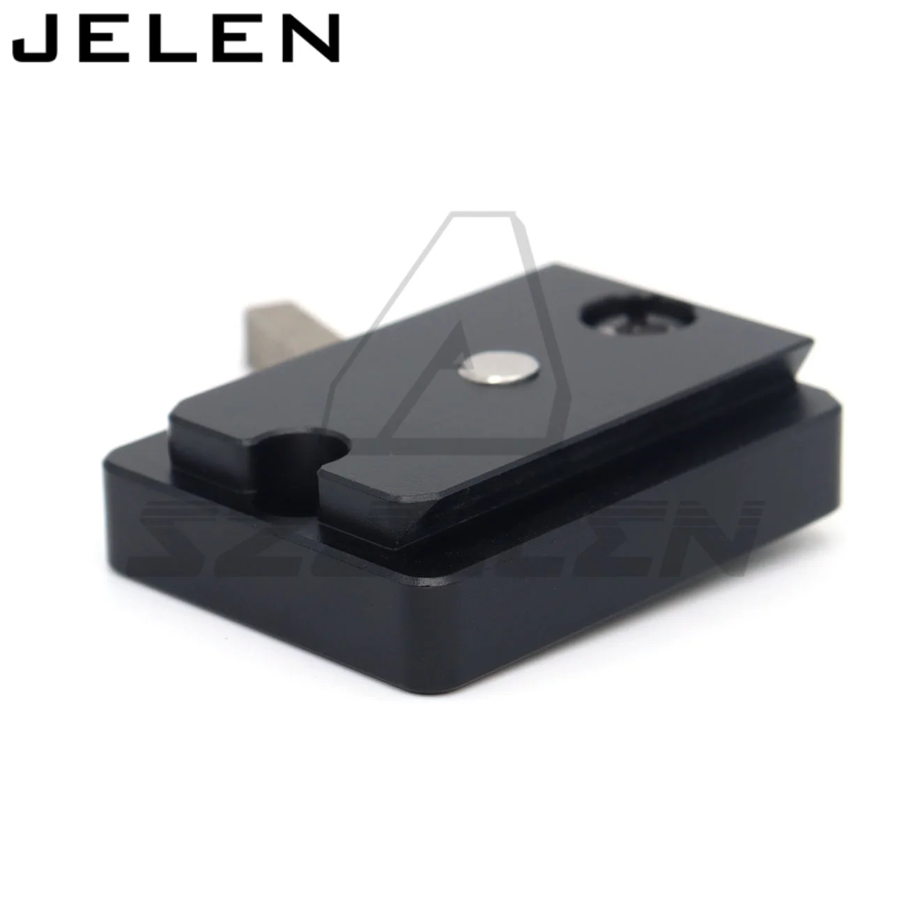 viewfinder adapter flexibly connects the ARRI mini LF EVF to the monitor through the 1/4 screw and ARRI pin connection options