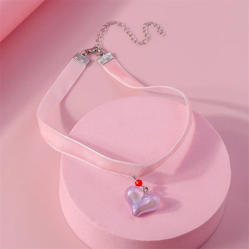 Aihua Sexy Red Velvet Choker Necklaces for Women Heart Necklace Collar Wedding Party Jewelry Romantic Valentine\'s Day Gifts