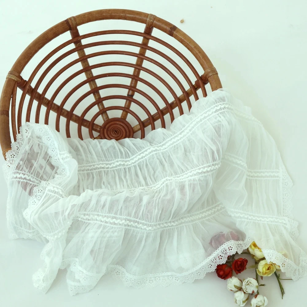 Newborn Photography Props Soft White Chiffon Lace Blanket - High-Quality Basket Filling for Newborns Photography Background