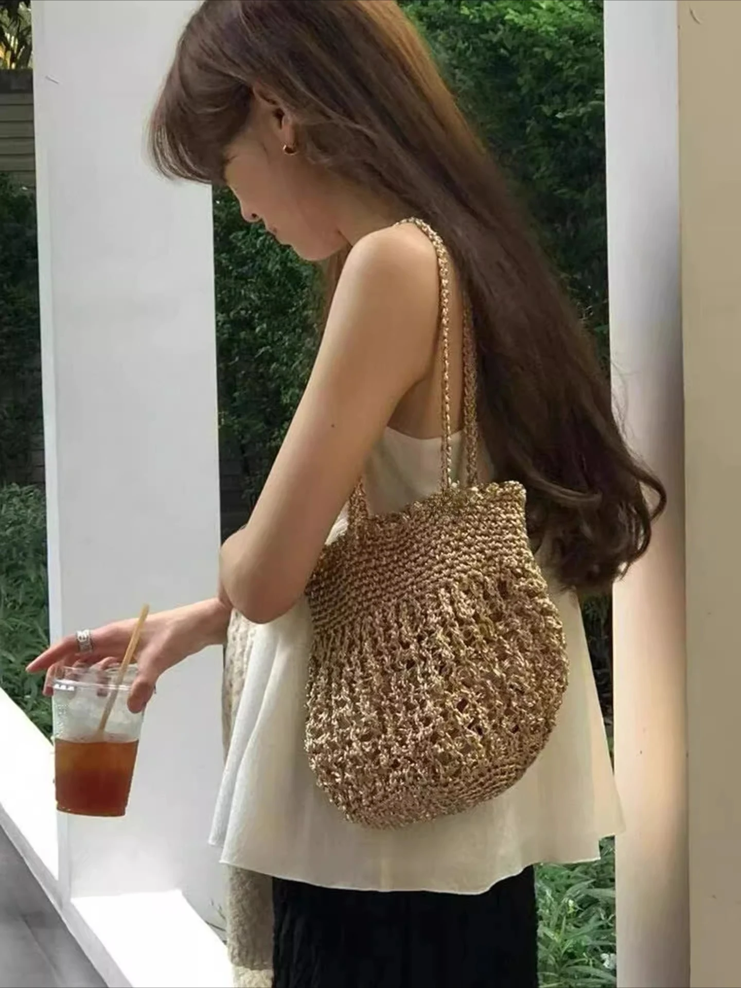 

Niche Woven French Hollow Out Large Capacity Bucket Bag Korean Sparkling Silver Silk Shoulder Bags