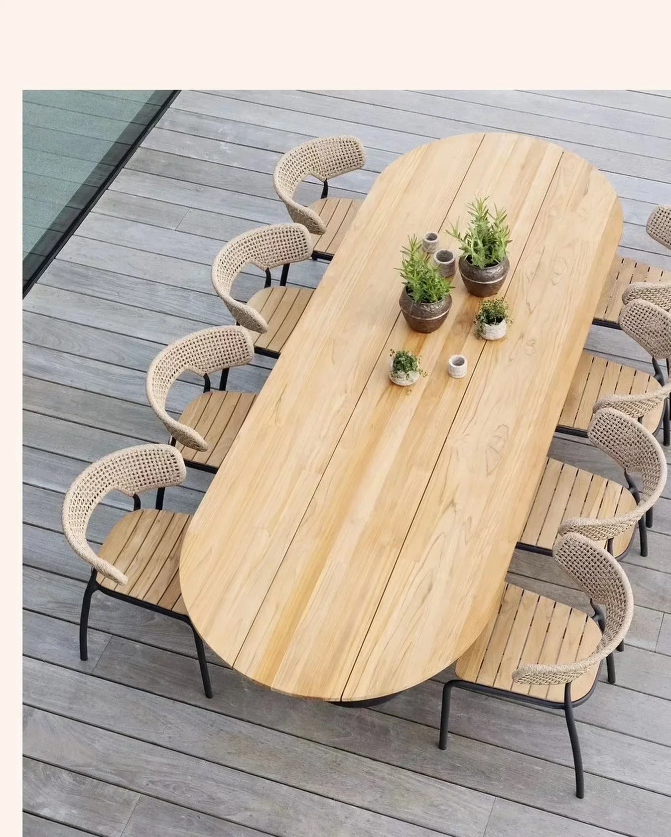 

Custom Garden Set Factory High End chair All Weather Outdoor Solid Teak wood Dining Table
