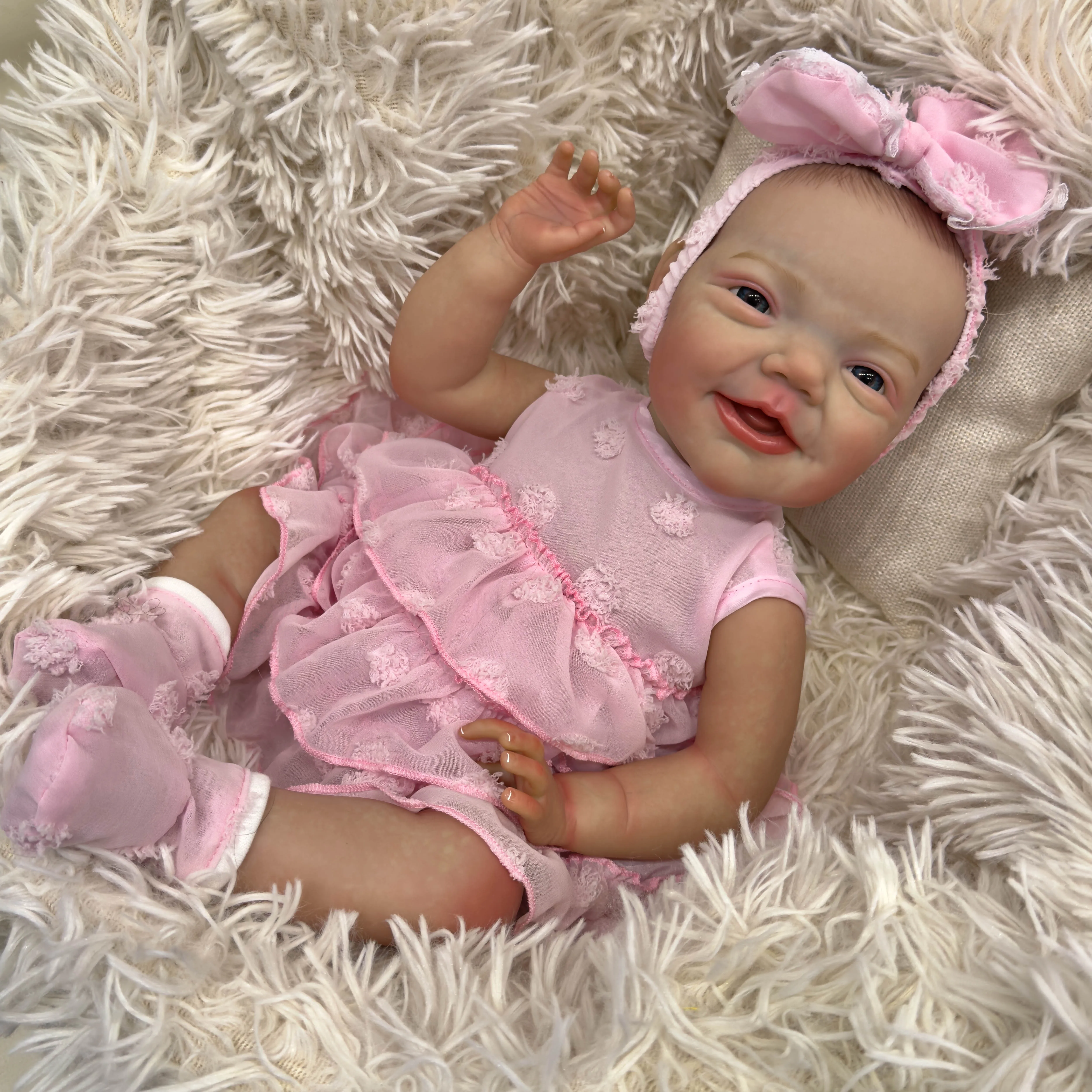 19 بوصة تشارلي نابض بالحياة كامل الجسم فتاة لينة سيليكون الفينيل تولد من جديد دمية اليد مفصلة اللوحة مع الأوردة المرئية ثلاثية الأبعاد لون البشرة