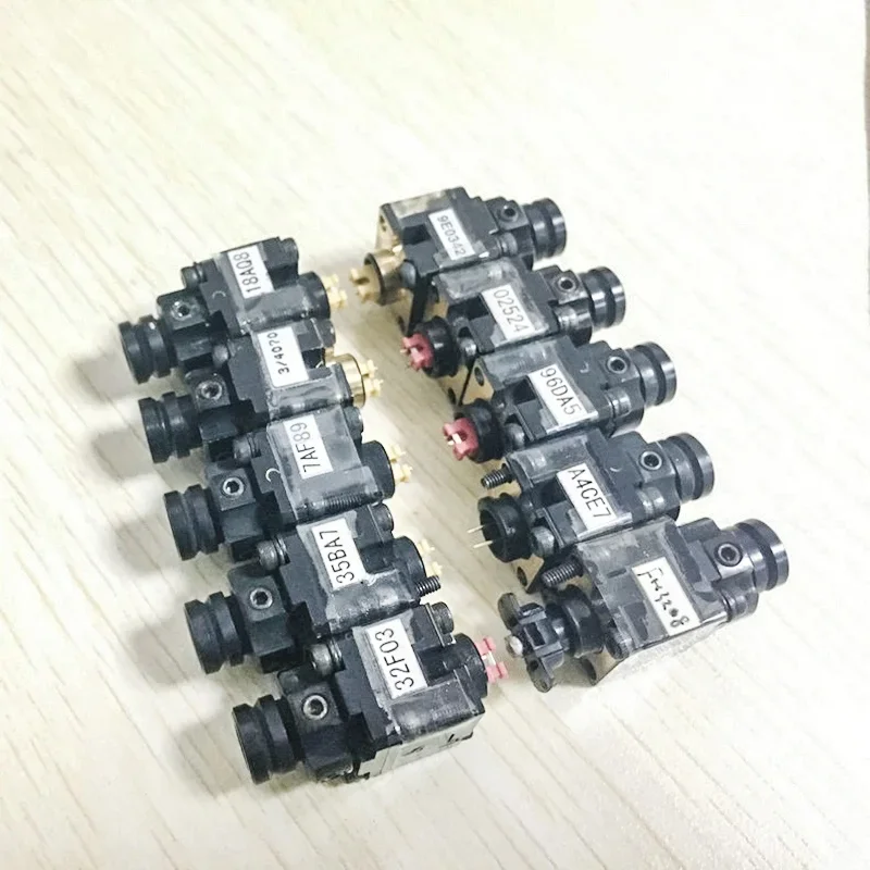 

Лазерный диод CTP 830 нм, 1 Вт, часть # U1150073-10