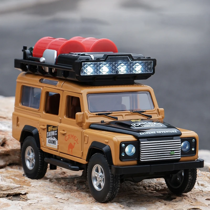 1:32 Land Rover Defender 110 CAMEL TROPHY, модель автомобиля из сплава, звук и свет, детская игрушка, коллекционные предметы, подарок на день рождения