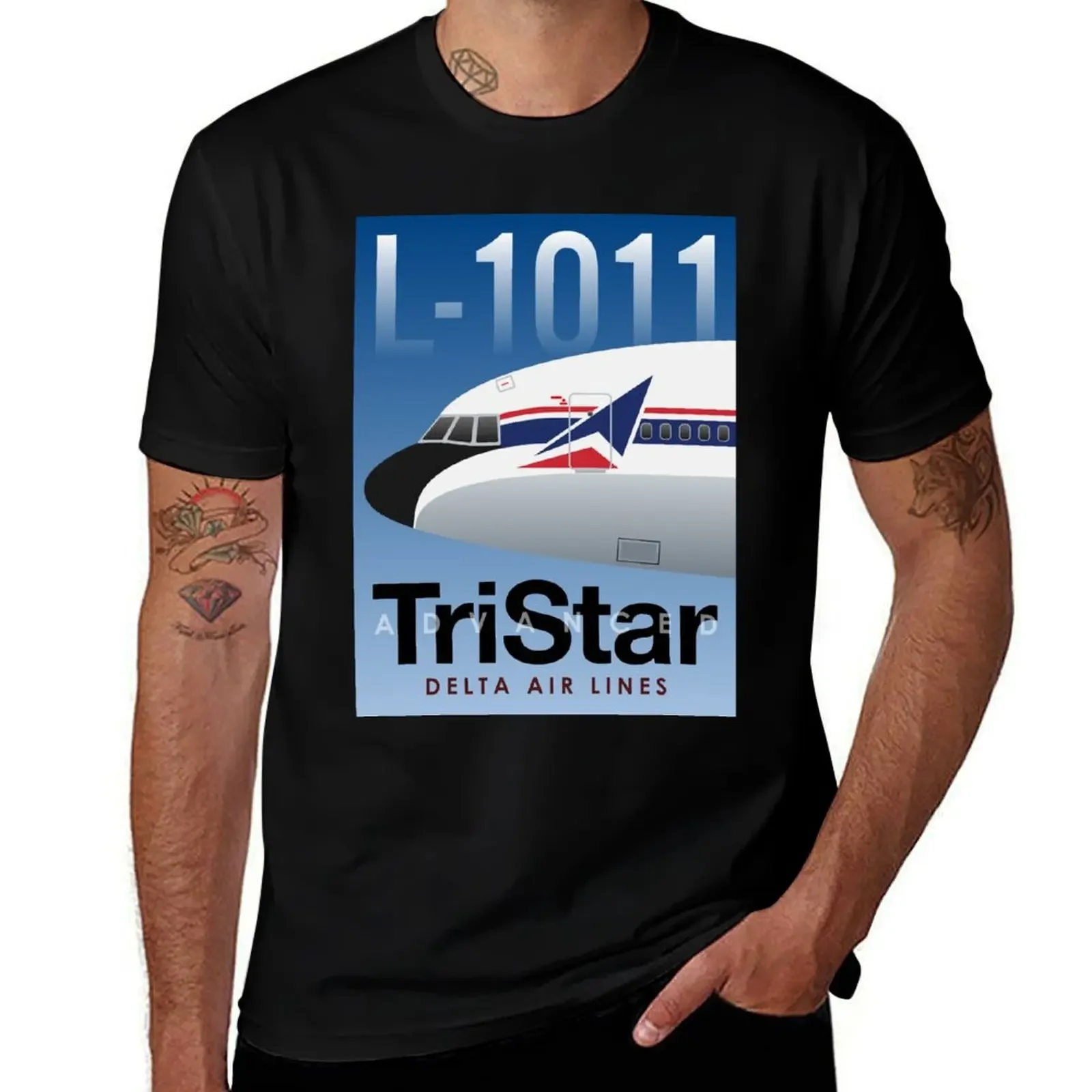 Delta Airlines Lockheed L-1011 TriStar Nose T-Shirt vintage t shirts Man t-shirt plain t shirts men