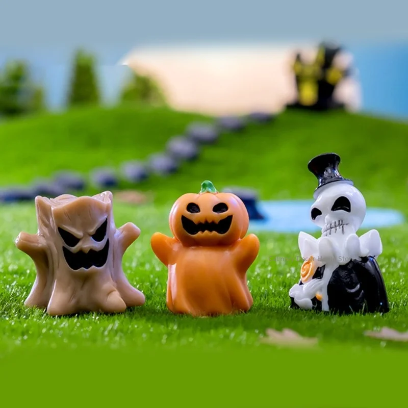 9 Pcs Multicolor Miniature Witch Figurine Halloween Resin Cartoon Pumpkin Statue Car Decoration Ghost Castle Desktop Accessories