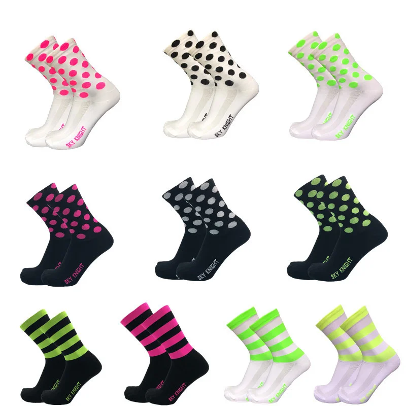 

SKYKNIGHT New 2style Compression Stripe Dot Bike Socks Men Women Cycling Socks Professional Sport Breathable Bicycle Racing Sock