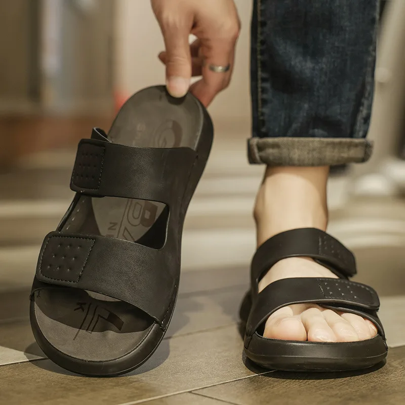 One-pedal men's sandals summer new men's dual-purpose non-slip casual shoes breathable outdoor middle-aged cool slippers