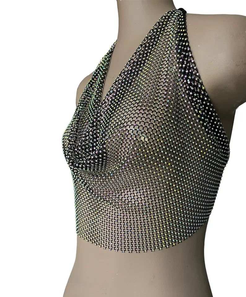 Damen Neckholder-Top mit Strass und Netzstoff, Cowl-Ausschnitt, Rückenfreies Wickeltop mit Selbstbindung, Transparentes Club-Party-Oberteil, Ärmellos, Sexy Bikini-Überzug – Detail 5
