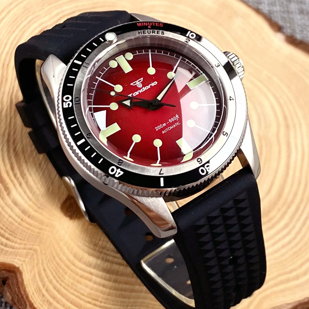

Miyota 8215 Tandorio Red Blue 40mm Mechanical Automatic Diving Men Watch 200M Water Resistant Sapphire Screw Crown Reloj