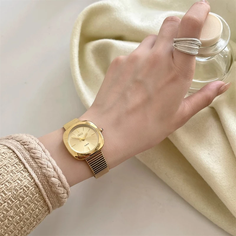 2025 waterproof quartz watch birthday gift antique classic trend women's watch elegant and simple