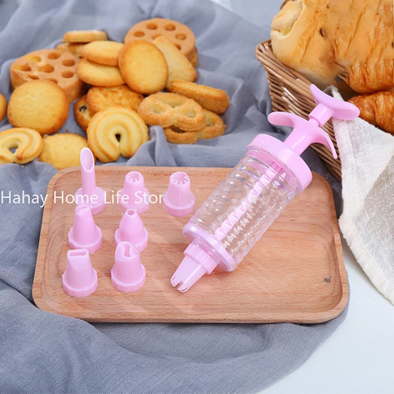 8Pcs Plastic Piping Device Cookie Piping Gun for Squeezing Cream Nozzles Baking Accessories Pastry Tool Spray Gun Cake Tools