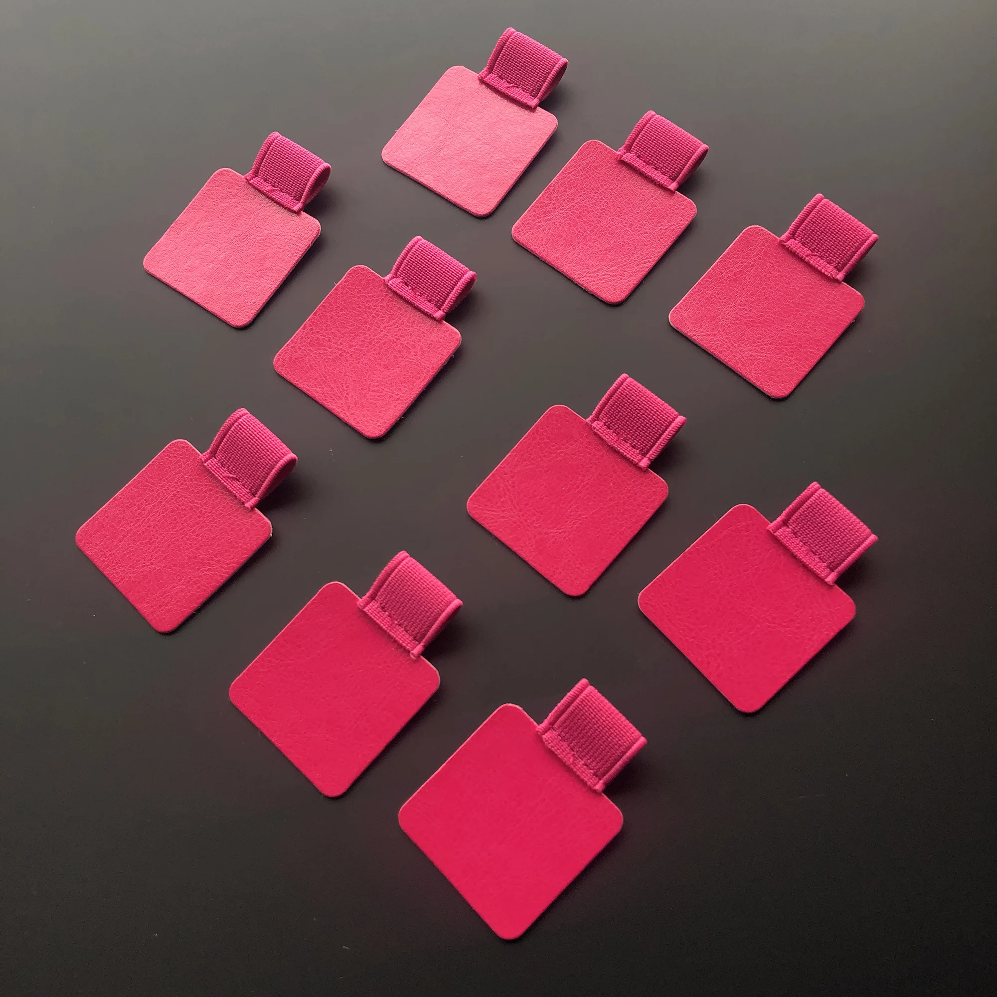 10er-Pack elastische Stiftschlaufenhalter, selbstklebender PU-Leder-Clip-Bleistift für Notizbücher, Tagebücher, Planer – Detail 12