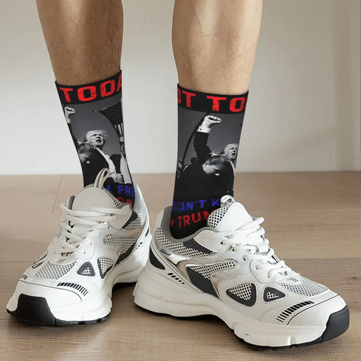 Nie dzisiaj Trump Shooting Assassination Attempt Theme Crew Socks Merch dla kobiet Przytulne skarpetki wizytowe