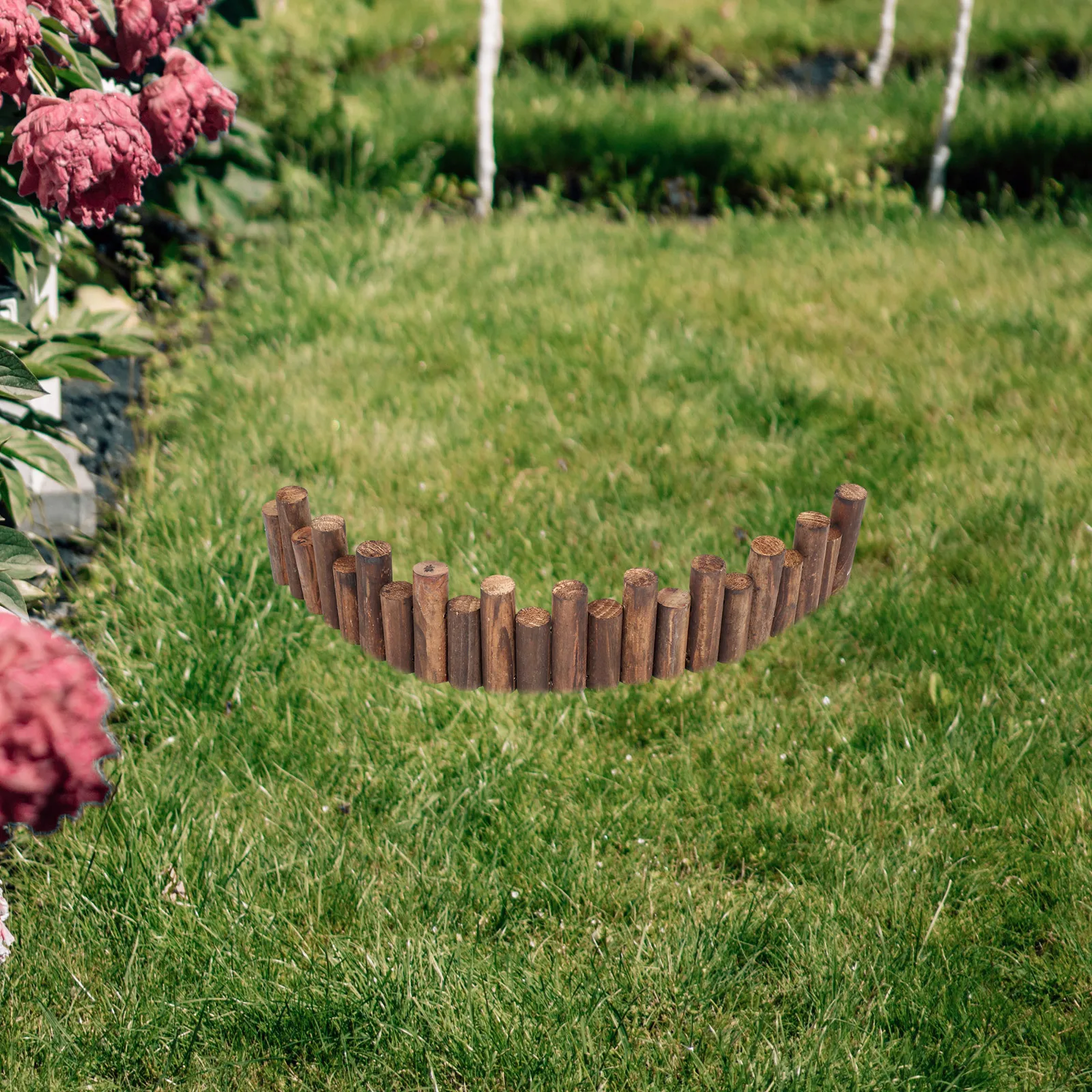 木製ガーデンフェンス、持続可能な木製ガーデンエッジング、花壇、芝生、景観、庭、パティオ、プライバシーフェンス、芝生エッジング
