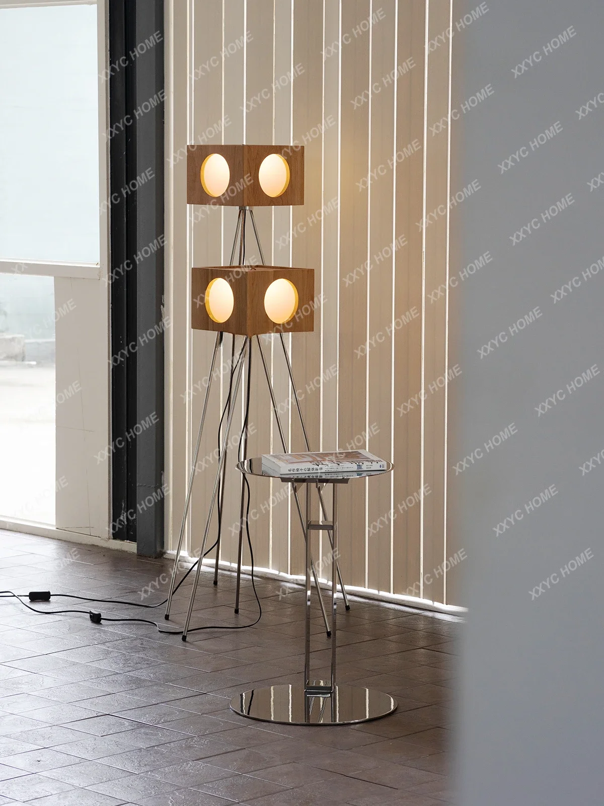 北欧中古代フロアランプ雰囲気チェリーウッドステンレス鋼 LED 研究と寝室のリビングルーム