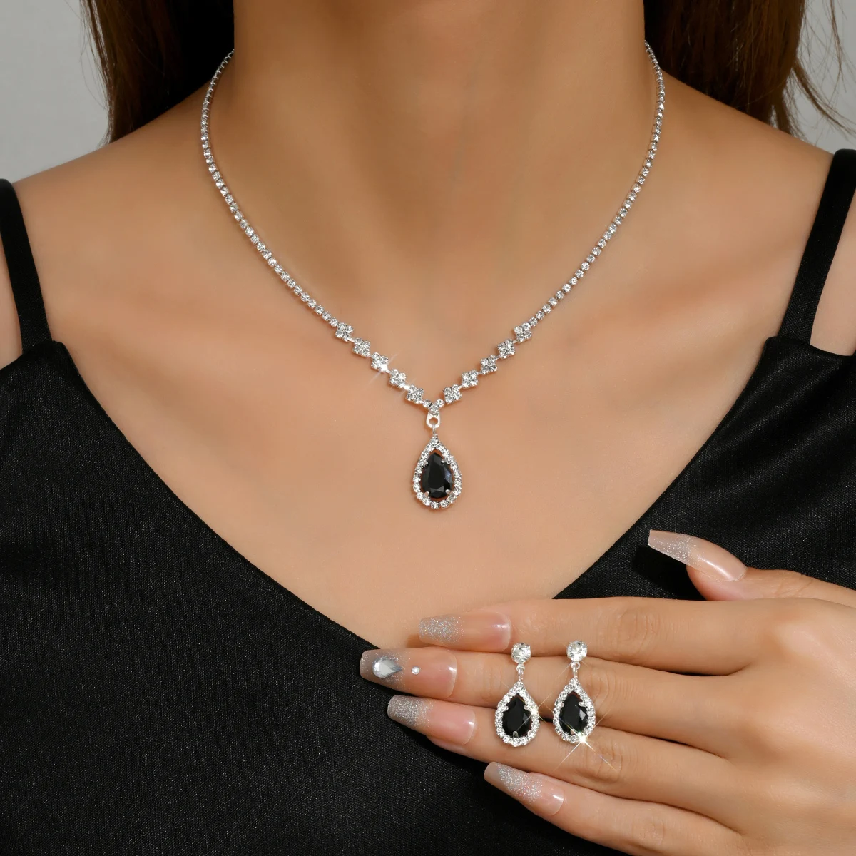 3PC Women\'s Fashion Trend Copper Claw Chain Series Water Drop Necklace Earrings Jewelry Set Wedding Banquet Party Holiday Gift