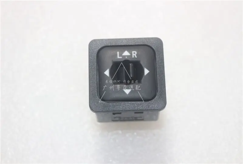 Auto parts High quality Side Mirror Switch Reversing Light Switch For Zotye Nomad 2008 Z300