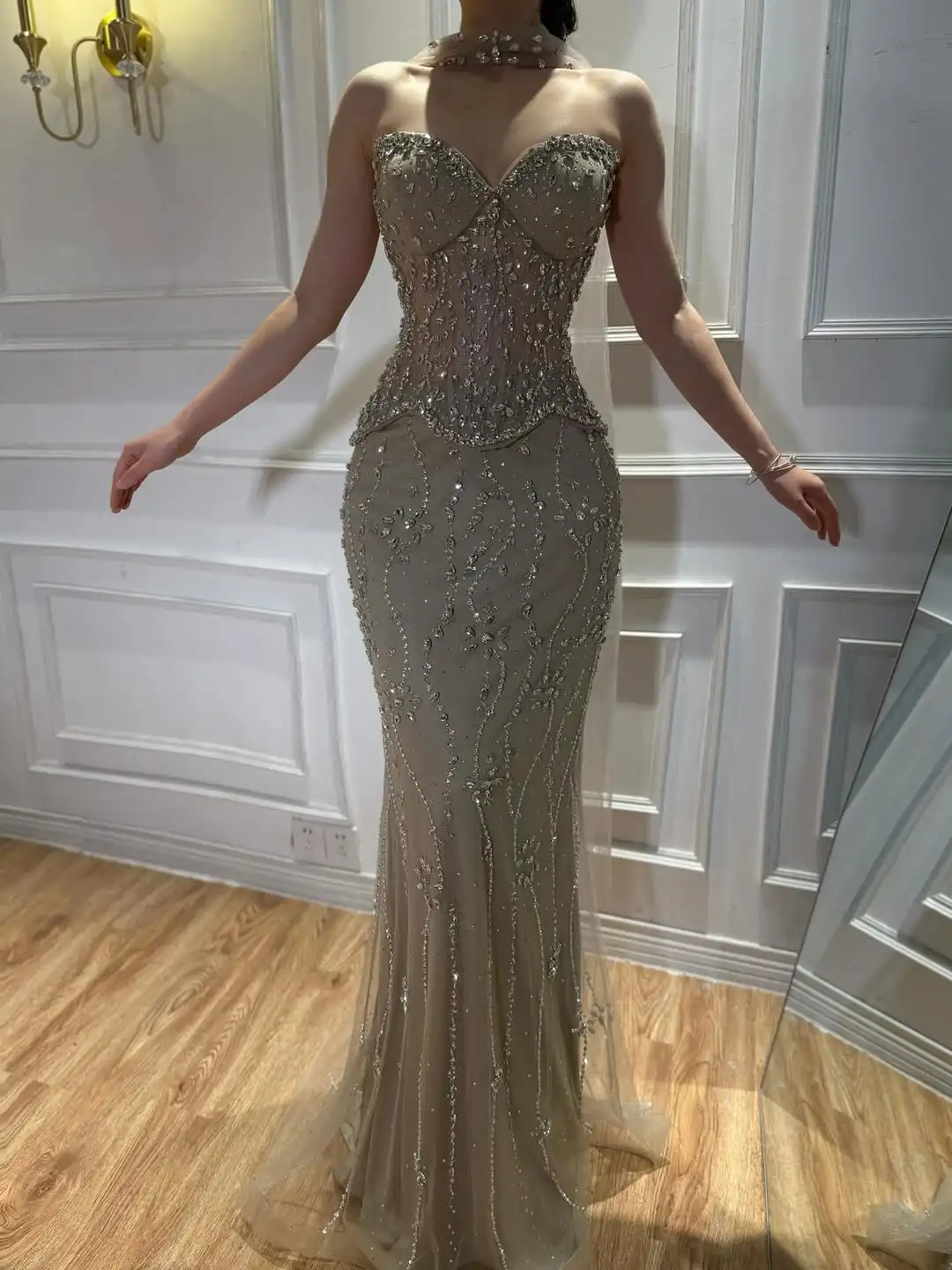 Aunber Customized Gorgeous Diamond Appliques Decoration Celebrity Evening Party Dresses Elegant Strapless Mermaid Prom Gowns - view 3