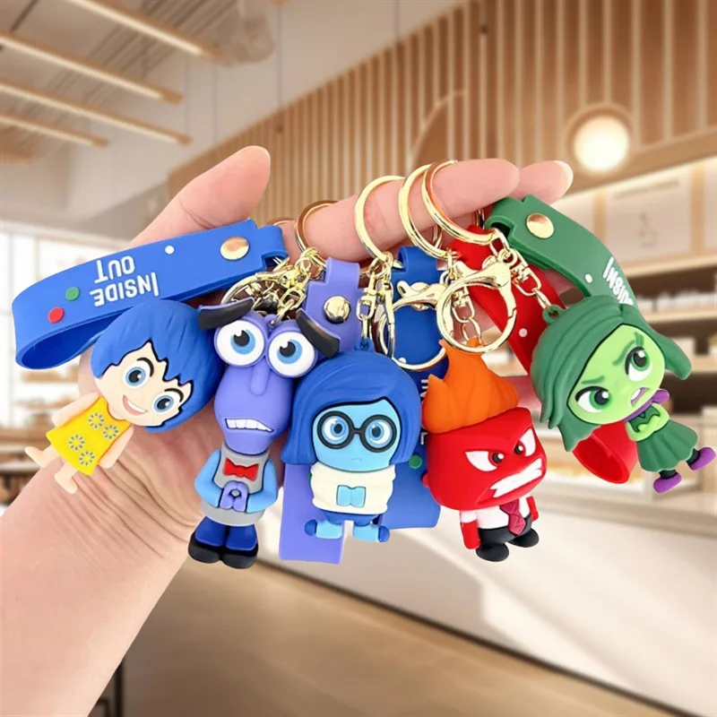 MINISO Anime Inside Out llavero Mind Wars Sad Emotions Kawaii figura de acción modelo de juguete muñeca para hombres llave de coche colgante Accesorios