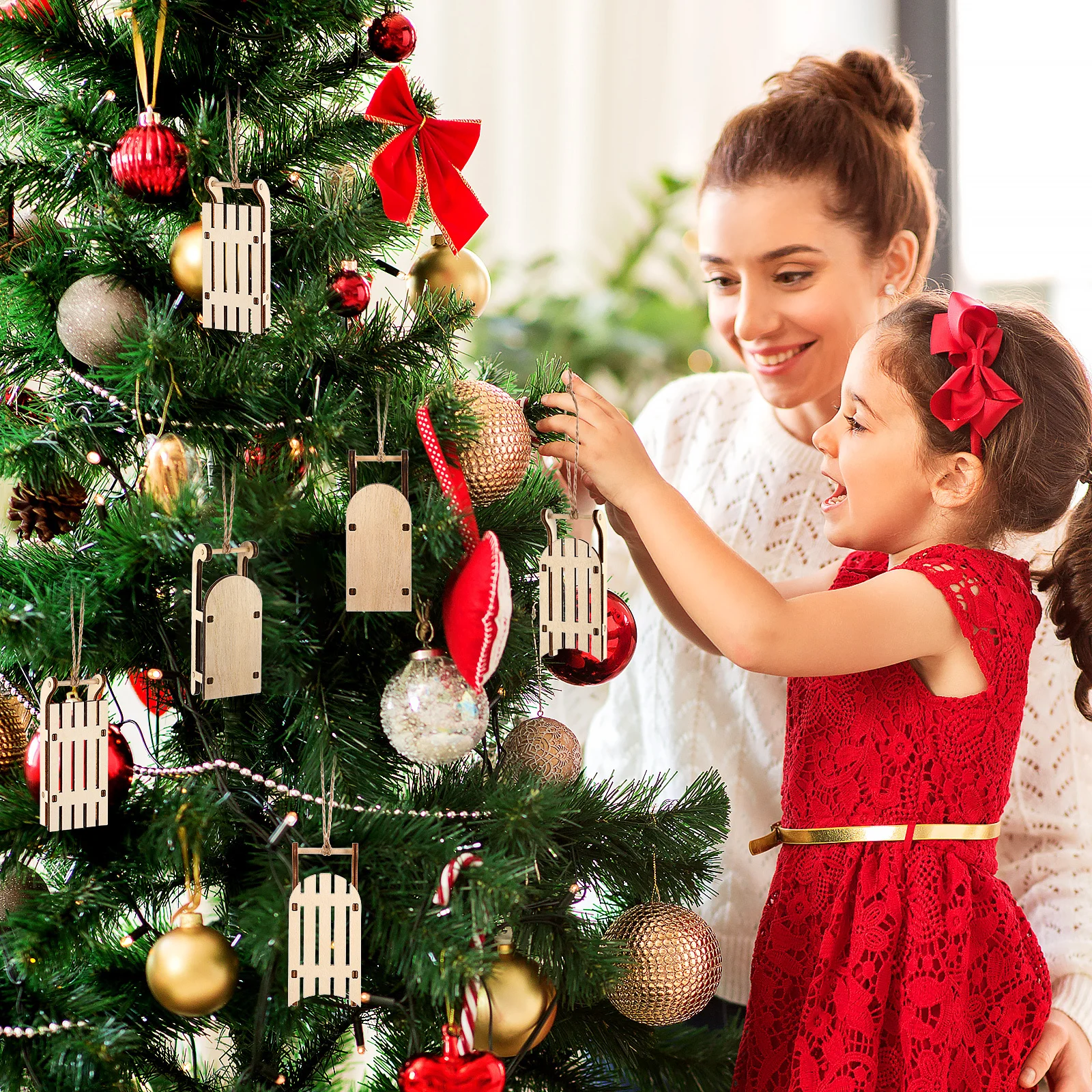 

9 Pcs Crafting Christmas Sleigh Decoration Wooden Sled to Decorate Tabletop Sleighs Blank Decorative