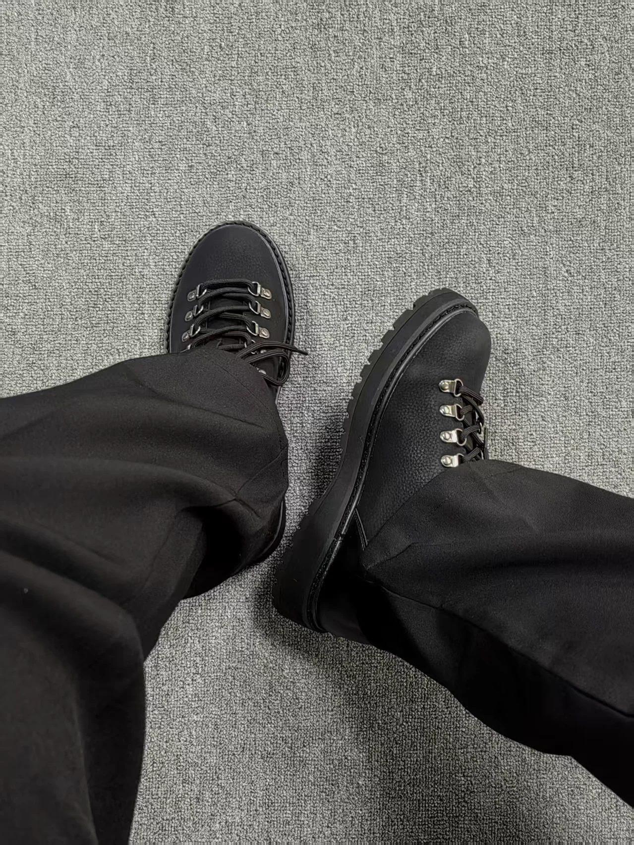 2025 New shock-absorbing sneakers men and women's models high rebound platform hiking shoes non-slip lightweight running shoes